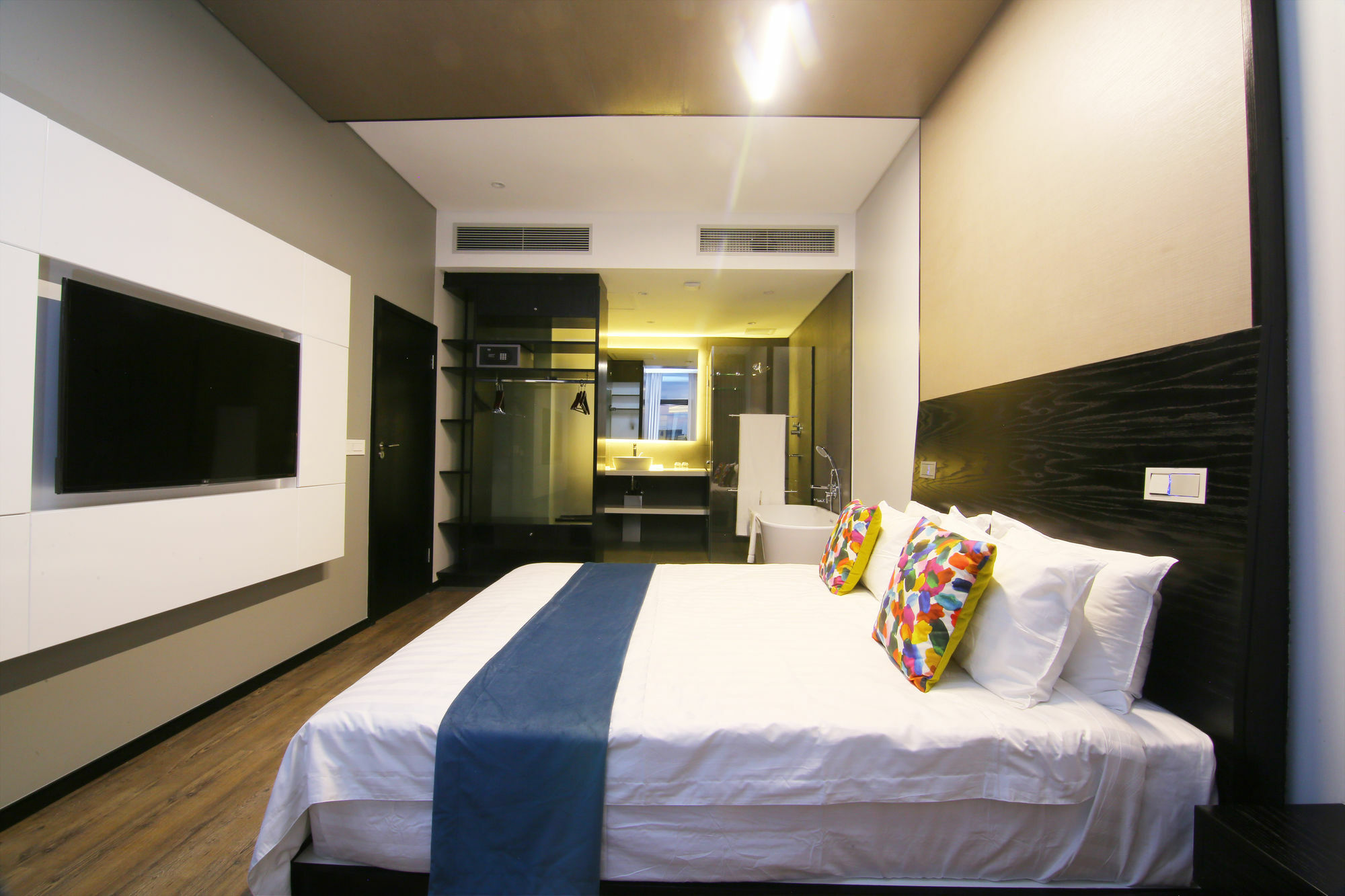 รูม50ทู Hotel กาโบโรเน ภายนอก รูปภาพ